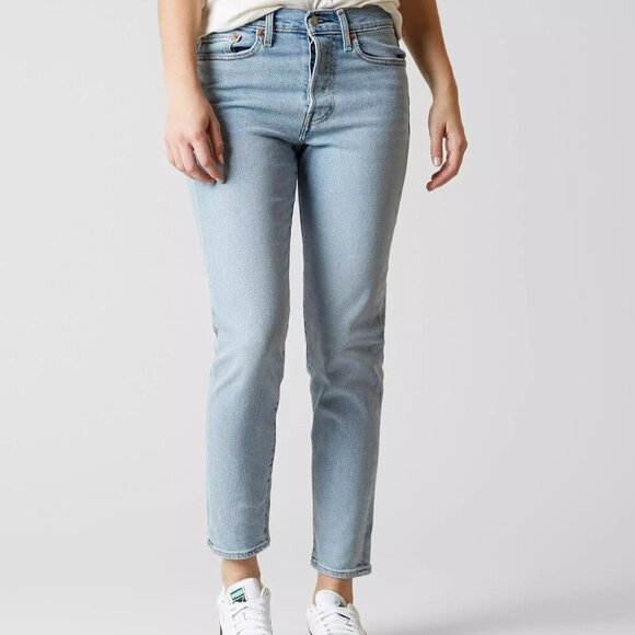 Levi's Denim - Levi's Wedgie High Rise Stretch Jean - Size 25